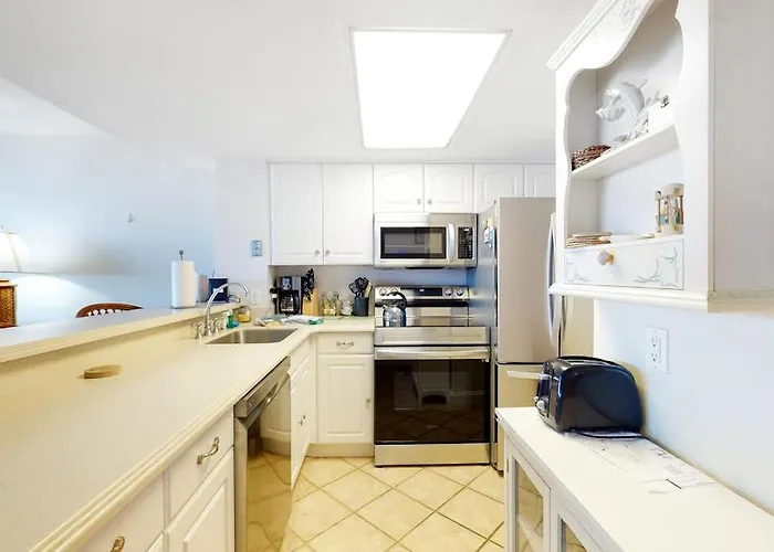 Holiday home Bright With Great Location Balcony Pools Tennis & Game *