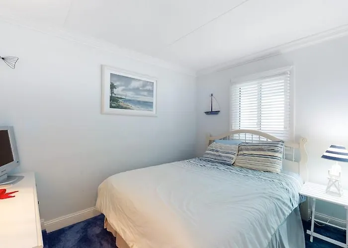 Bright With Great Location Balcony Pools Tennis & Game Holiday home Ocean City
